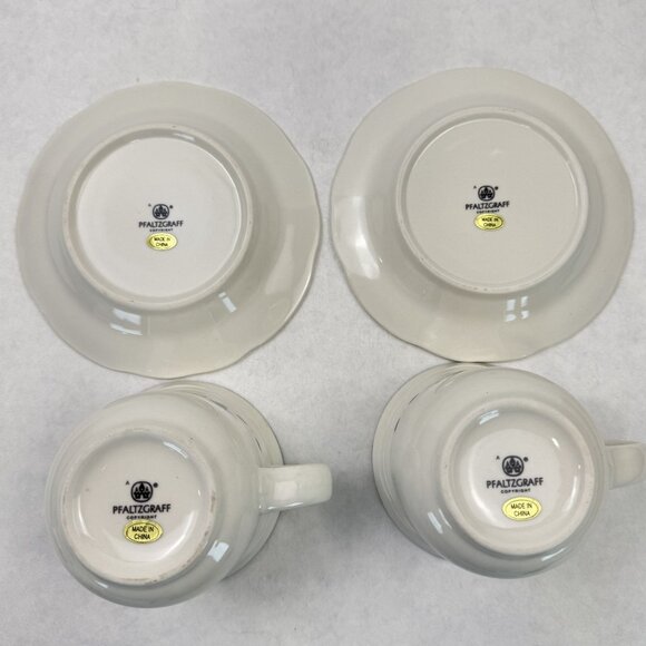 Vtg Set of 2 Pfaltzgraff Snow Village Christmas Farmhouse Coffee Mug Saucer Set - Picture 8 of 16